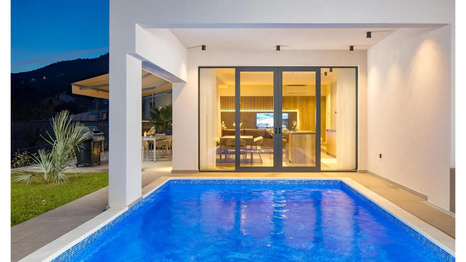 Casa Fani Villa Poljane 0*,